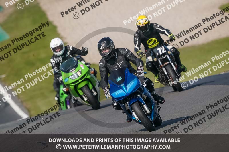 donington no limits trackday;donington park photographs;donington trackday photographs;no limits trackdays;peter wileman photography;trackday digital images;trackday photos